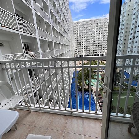 Studio Units At Shore Residences Condo Moa Complex Near Airport Pasay Exteriör bild