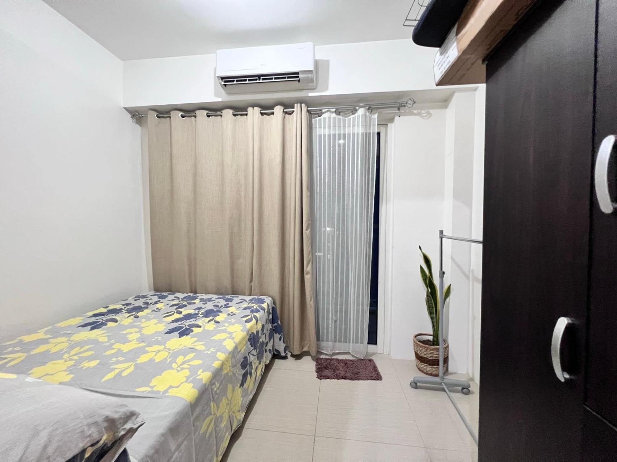 Studio Units At Shore Residences Condo Moa Complex Near Airport Pasay Exteriör bild