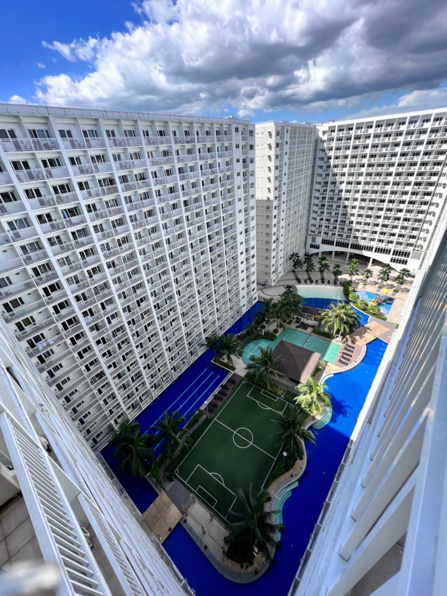 Studio Units At Shore Residences Condo Moa Complex Near Airport Pasay Exteriör bild